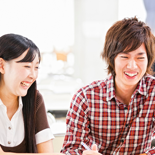 学校の友人で