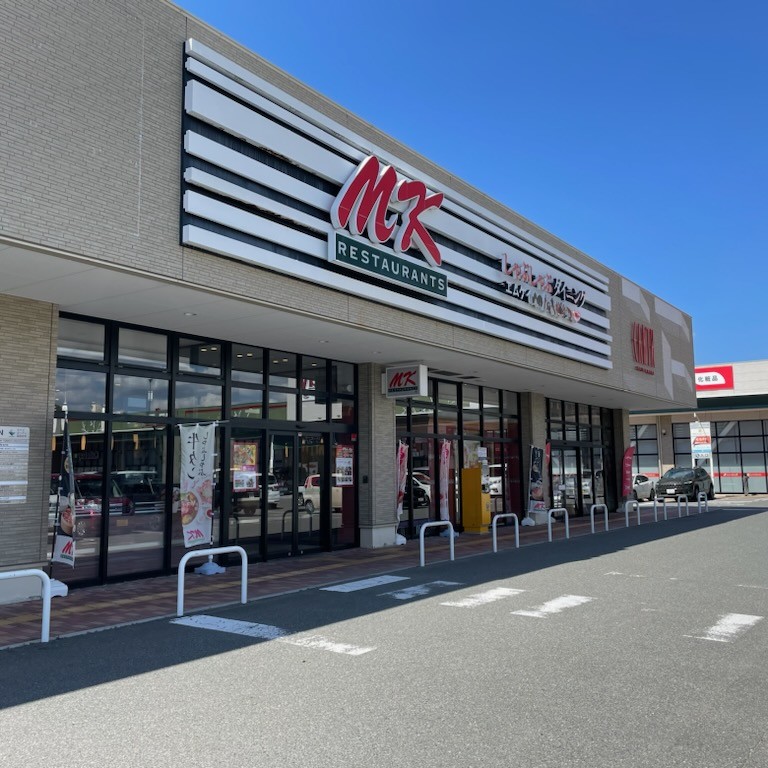 【新宮中央駅前】注目エリアでお出かけランチ！近くの大型商業施設での買い物帰りに。